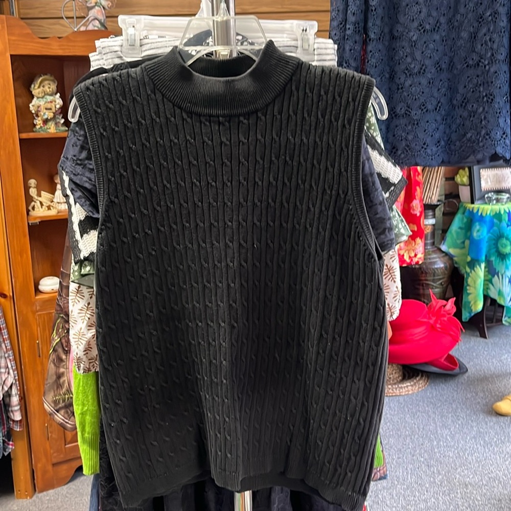 Marks And Spencer Cable Knot VEST PTP 20